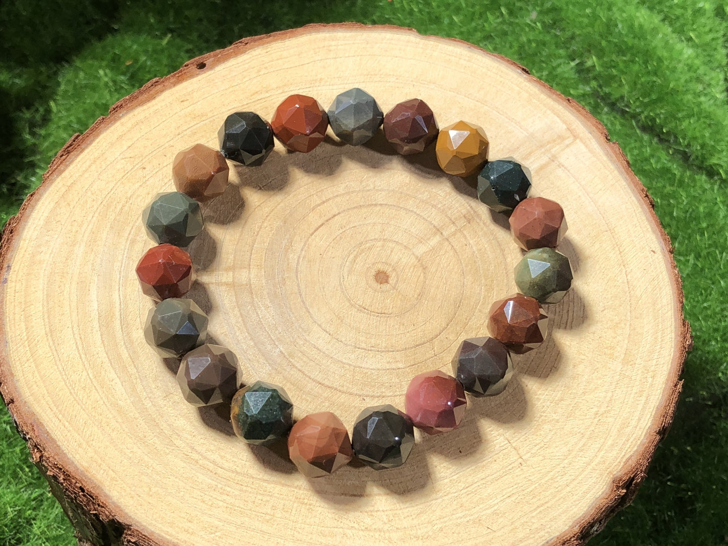 Armband aus naturfarbenem Achat, handgefertigt