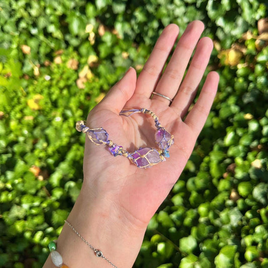 Symphonie - Makramee Edelstein Armband mit Amethyst Handgemacht Lila Gelb Armband