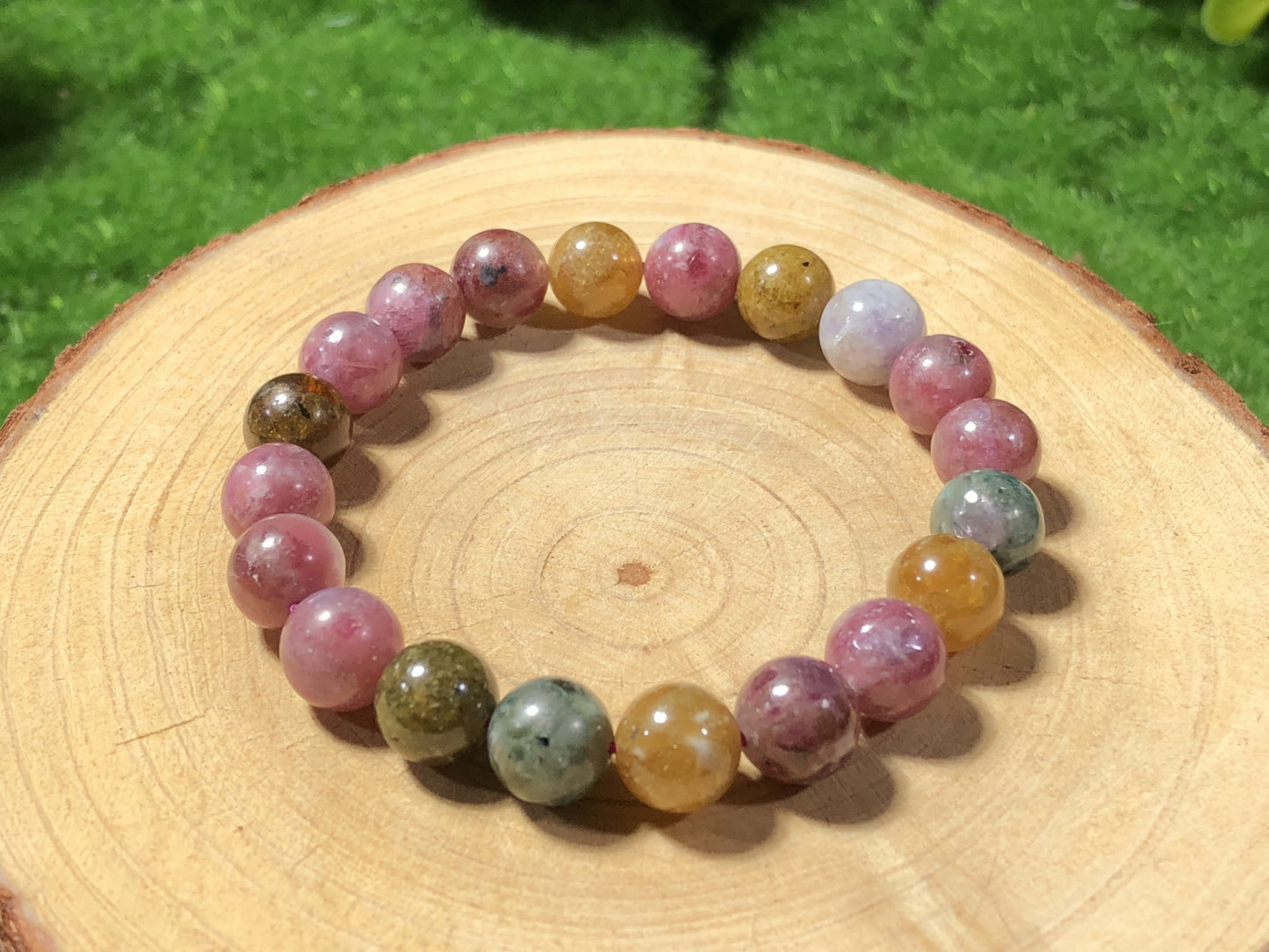 Armband aus naturfarbenem Turmalin, handgefertigt