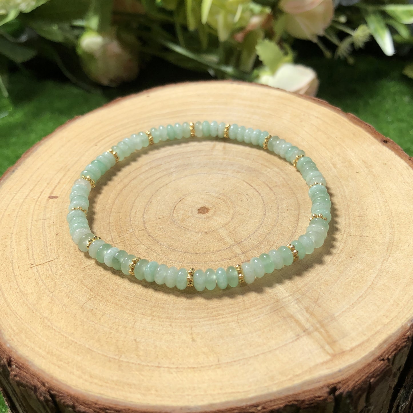 Armband aus natürlichen grünen Aventurinperlen, handgefertigt.