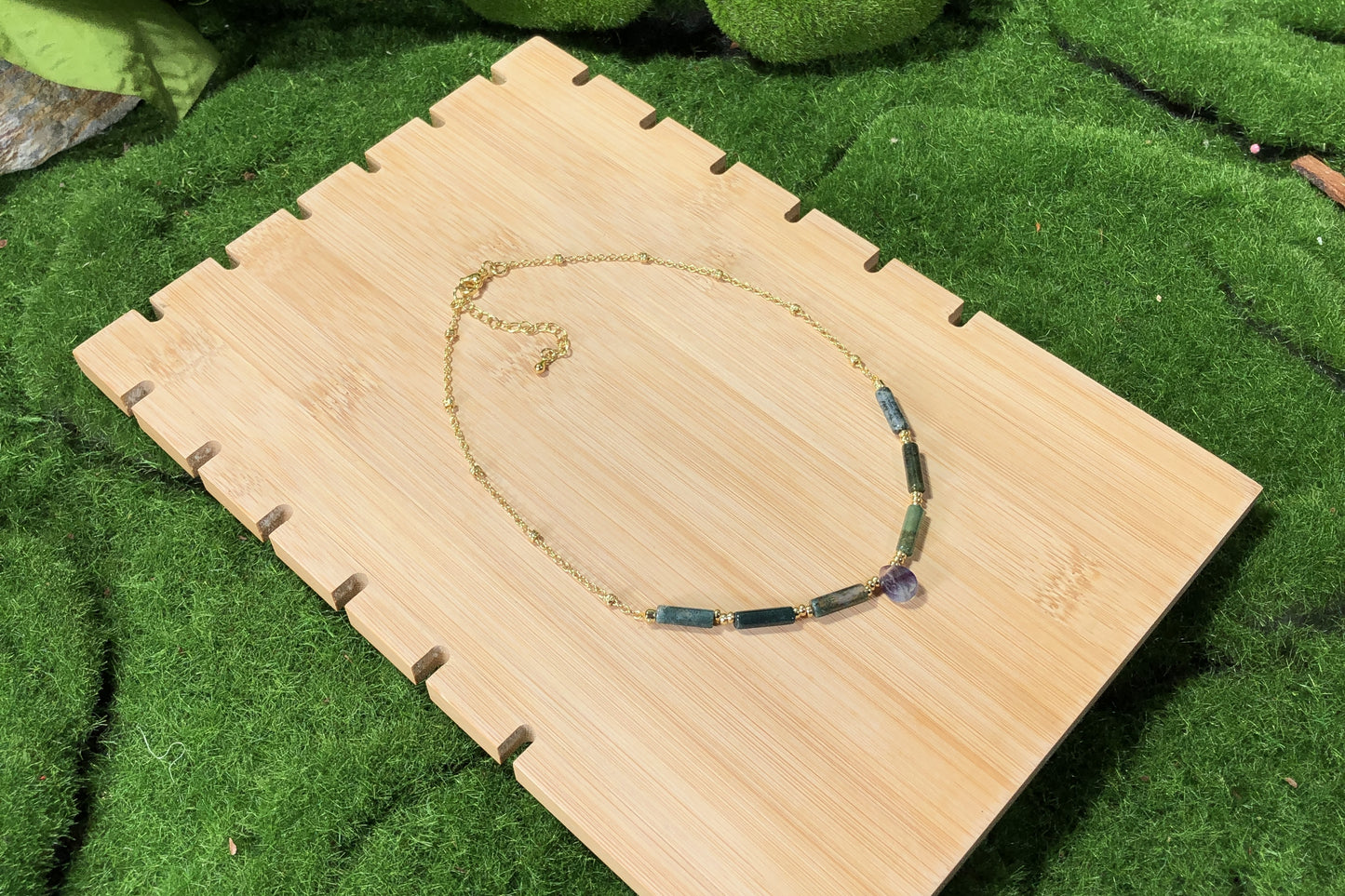 Halskette aus natürlichem Achat, kupferplattiert mit 14-karätigem Gold, handgefertigt.