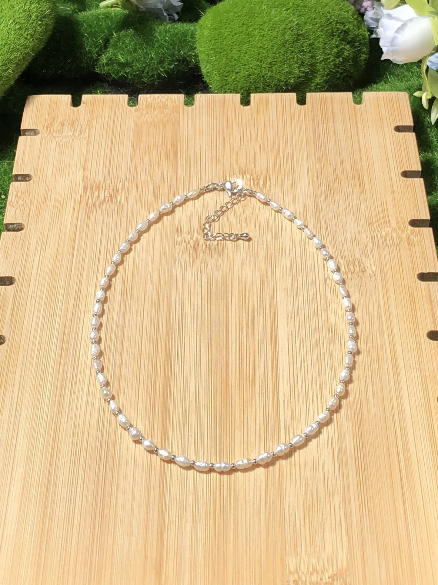 Halskette aus natürlichen Süßwasserperlen, handgefertigt