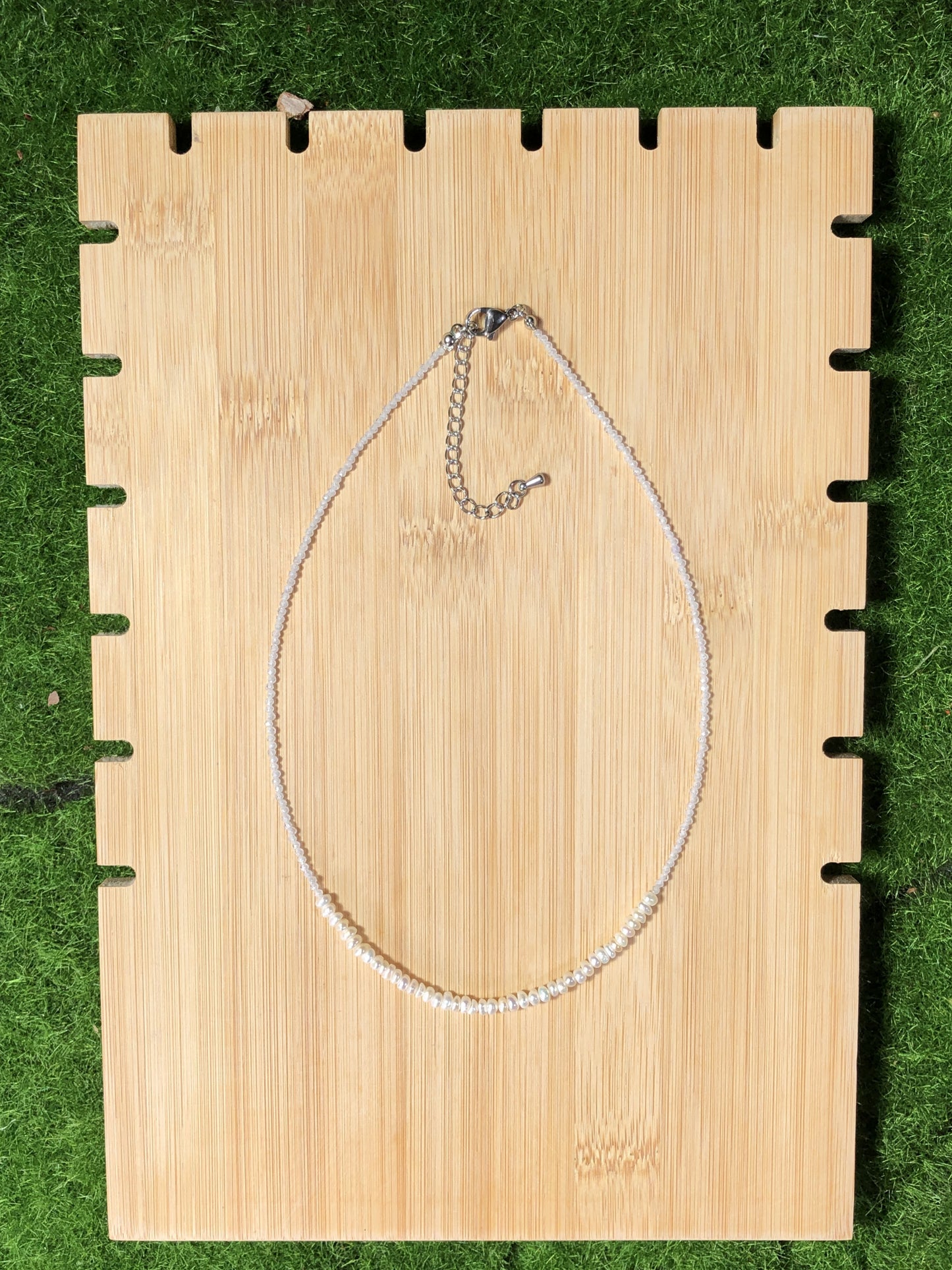 Halskette aus natürlichen Süßwasserperlen, handgefertigt