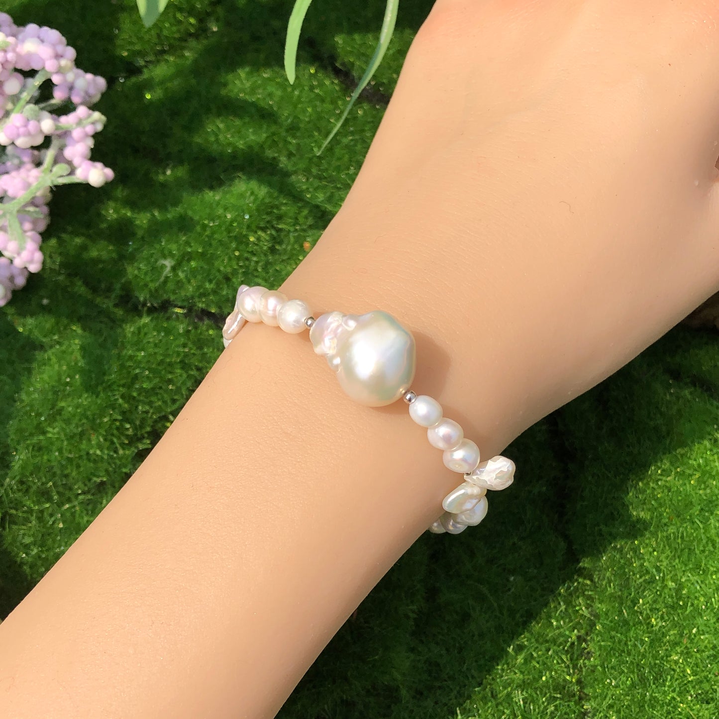 Exquisites Armband aus natürlichen Süßwasserperlen und Barockperlen, handgefertigt