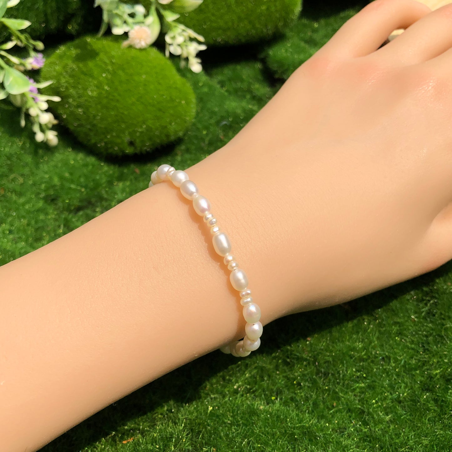 Wunderschönes Armband aus natürlichen Süßwasserperlen, handgefertigt