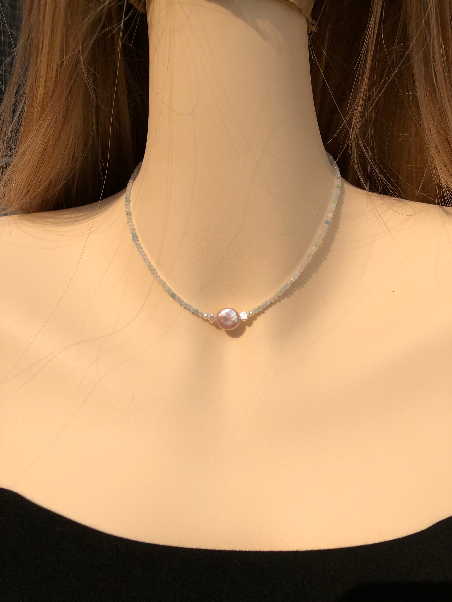 Natürliche exquisite farbige Steinperle Kupfer vergoldet 18K Halskette handgefertigt
