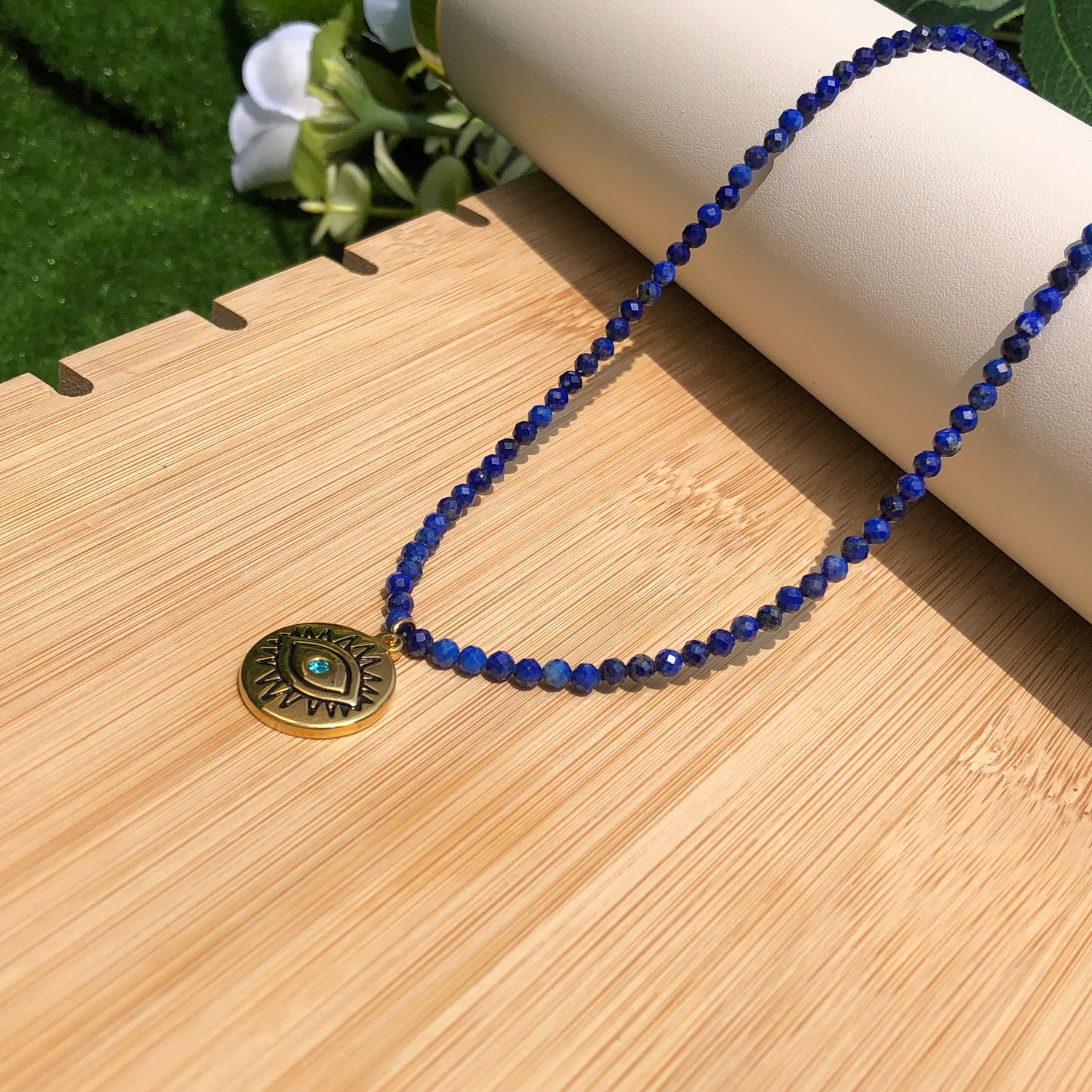 Exquisiter Lapislazuli-Teufelsauge-Anhänger aus Titanstahl 14K vergoldet handgefertigt, Verlängerungskette aus Kupfer 14K vergoldet Halskette