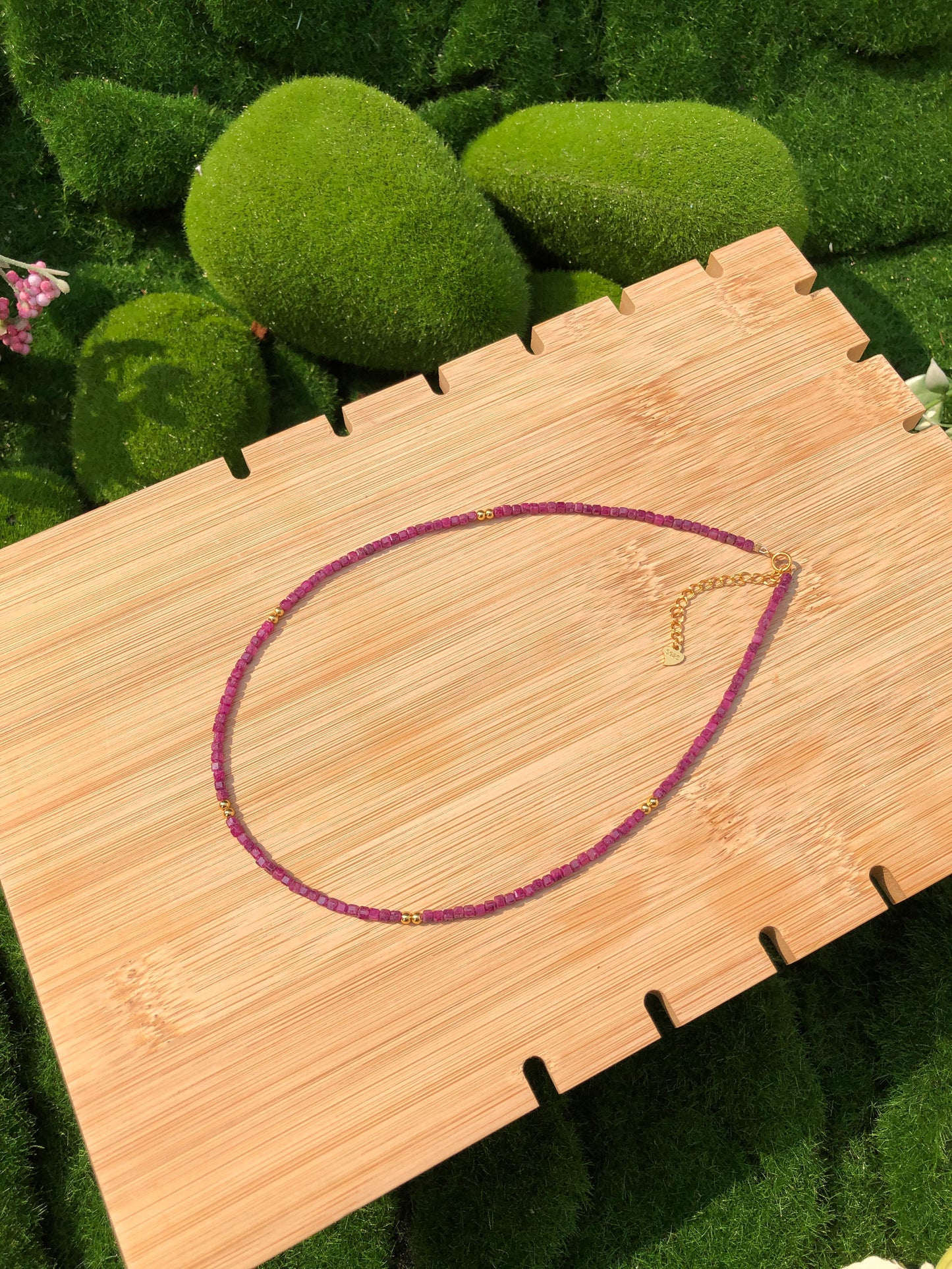 Sythethische Rubin Halskette versilbert 14K handgefertigt