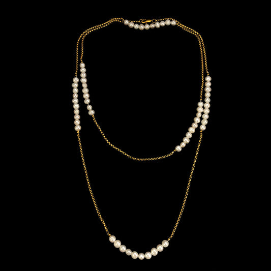 Halskette aus natürlichen Süßwasserperlen, gefertigt aus 14-karätig vergoldetem Kupfer, handgefertigt.