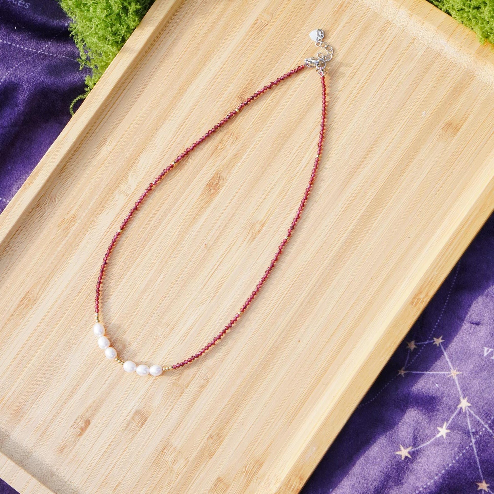 Feine Halskette Granat Süßwasserperlen Halskette Edelstein Halskette Handmade Handgefertigt Halskette Rot